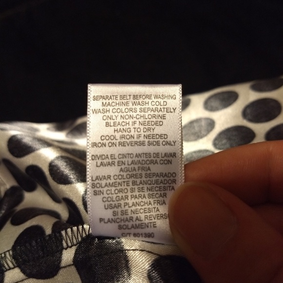 SOLD Cute polka dot day dress - Picture 5 of 8